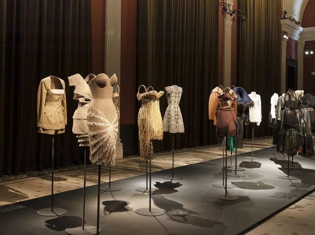 Peças do Museu da Moda em Paris Peças do Museu da Moda em Paris