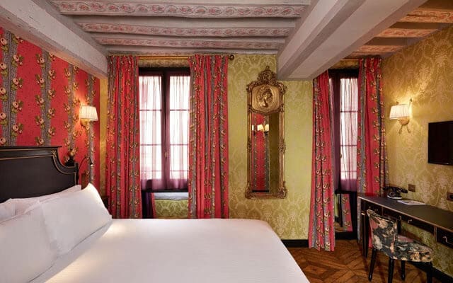 Hotel JoBo em Paris Hotel JoBo em Paris
