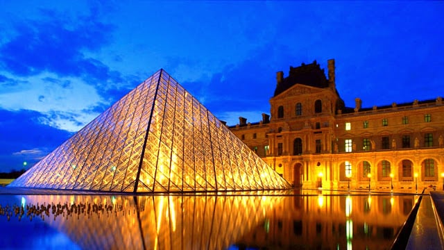 Museu do Louvre em Paris Museu do Louvre em Paris
