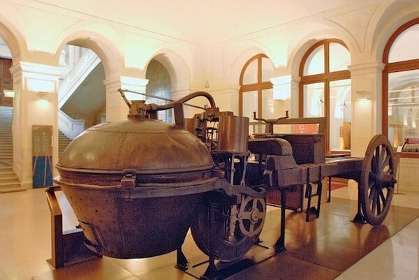 Museu des Arts e Métiers de Paris na França Museu des Arts e Métiers de Paris na França