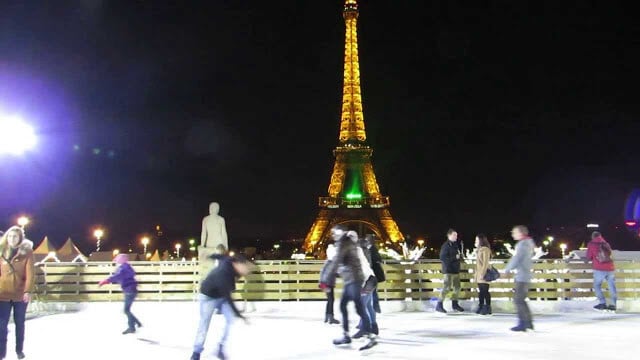 Pista de patinação de Trocadéro em Paris Pista de patinação de Trocadéro em Paris