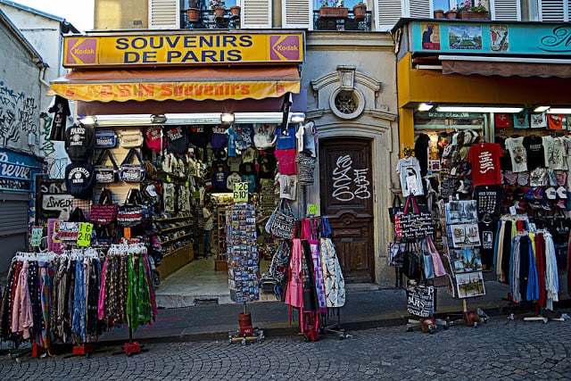 Lojas de souvenirs de Paris Lojas de souvenirs de Paris