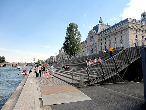 Museu d'Orsay a partir do Sena Museu d'Orsay a partir do Sena