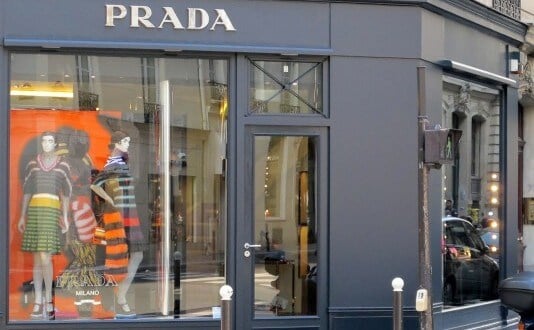 Loja Prada na Champs-Élysées Loja Prada na Champs-Élysées