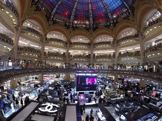 Loja Galeries Lafayette em Paris Loja Galeries Lafayette em Paris