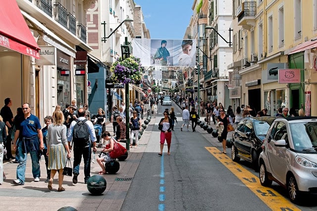 Rue d'Antibes em Cannes Rue d'Antibes em Cannes