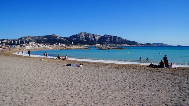 Verão na praia do Prado em Marselha Verão na praia do Prado em Marselha